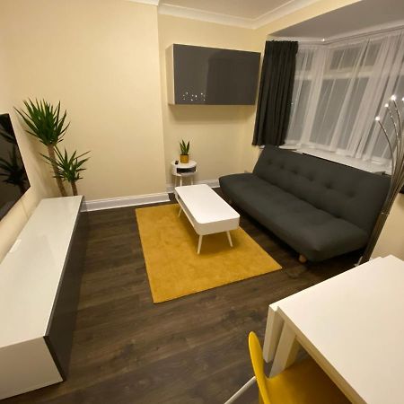 Apartment 20 @ Excel Лондон Екстериор снимка